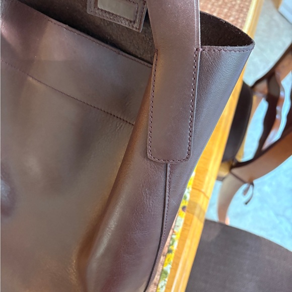 Brown madewell essential bucket tote - Picture 5 of 6